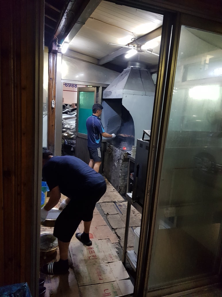 토박이돼지국밥 이미지