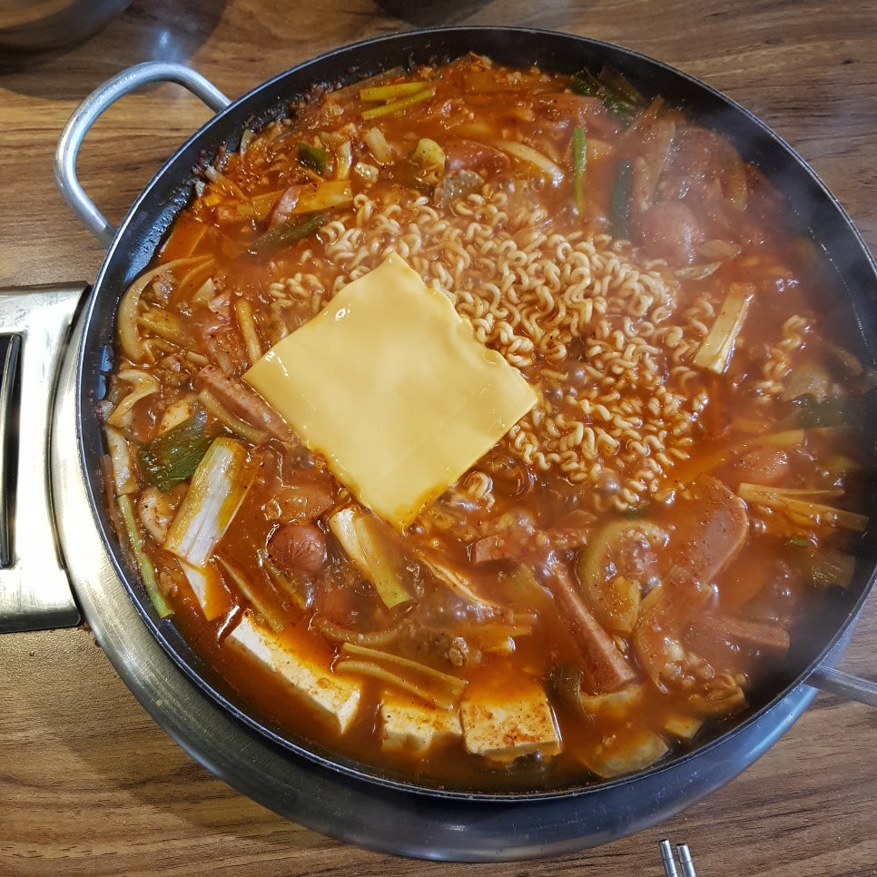 더깔꼼세탁 이미지