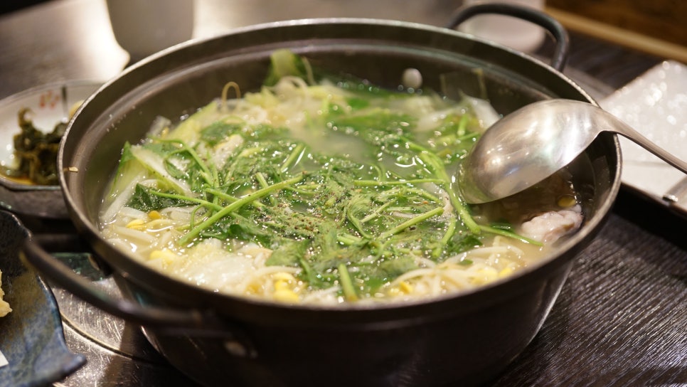 복어칼국수 이미지
