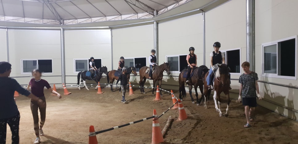 용인홀스트래킹 이미지