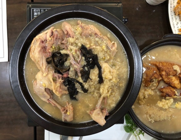 유대경능이누룽지닭오리백숙 이미지