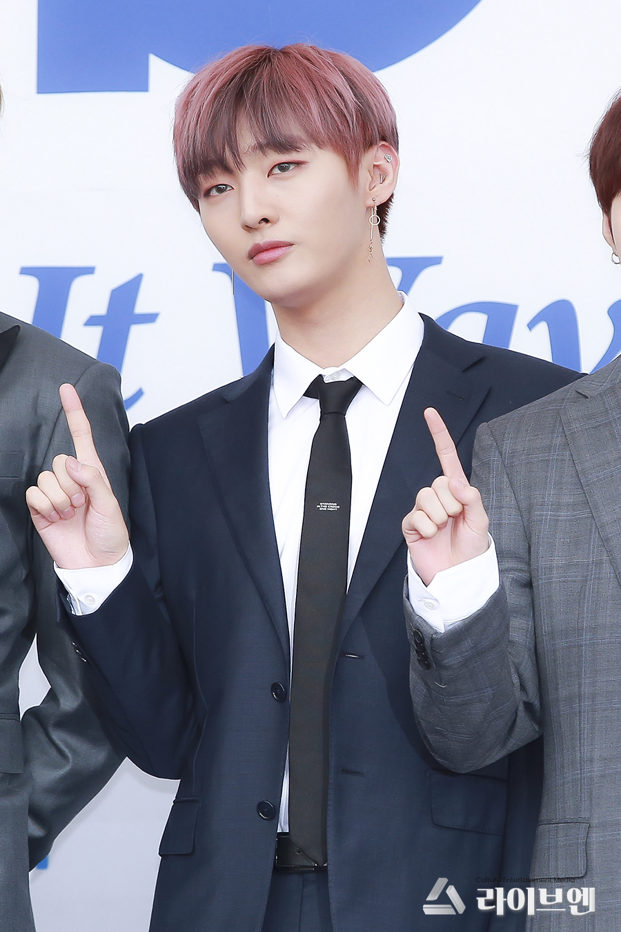 케이블루 이미지