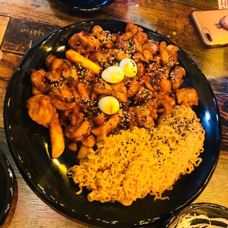 꼬꼬아찌 이미지