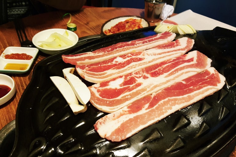 복돼지와전골 이미지