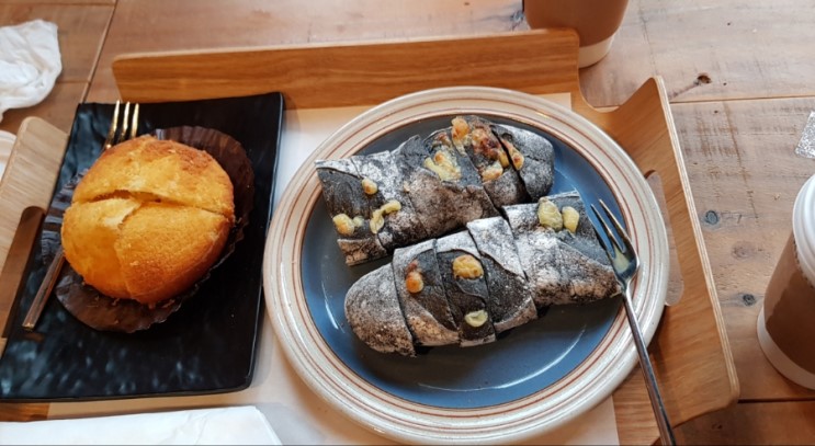라 베이커리 카페 이미지