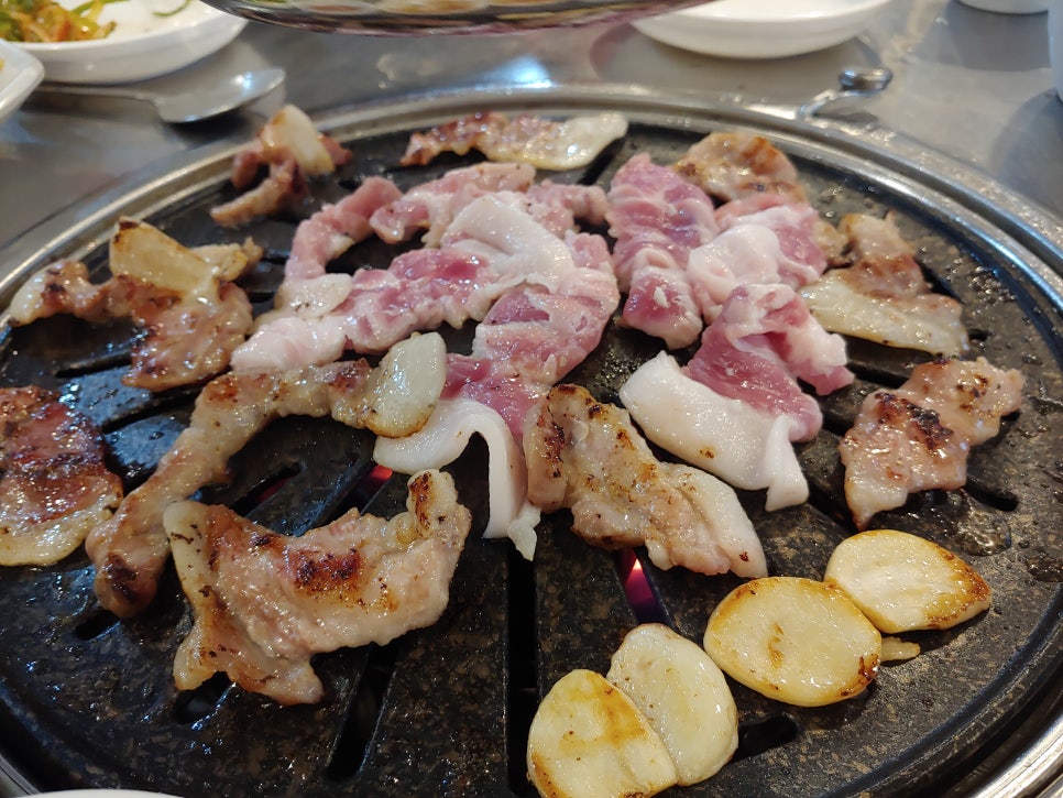 영농참숯뒷고기 이미지