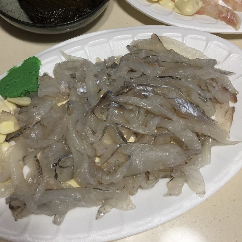 일락횟집 이미지