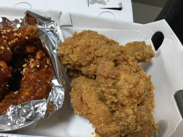 비비큐치킨상도점 이미지