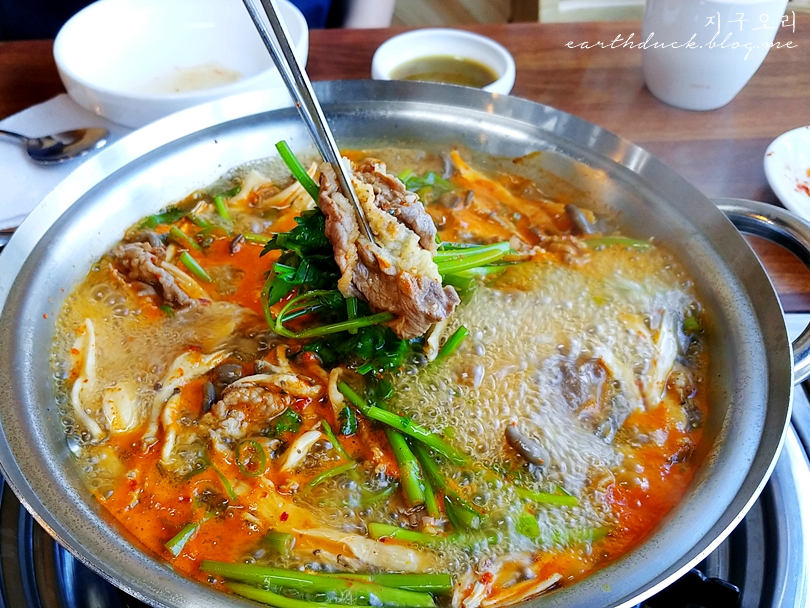 얼크니손칼국수 이미지