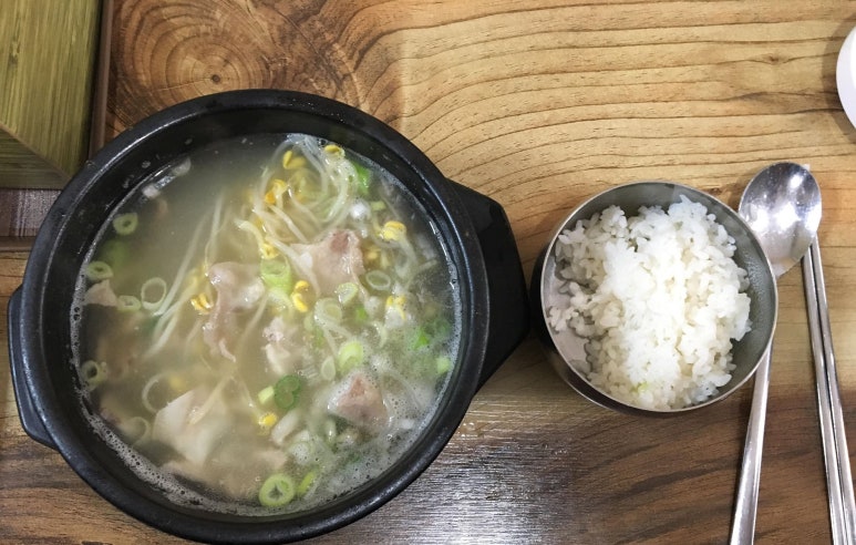 알봉국밥 이미지