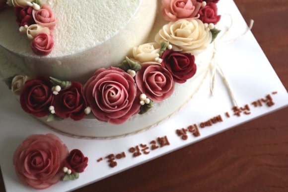 곱닥헌케익엔쿠키 이미지