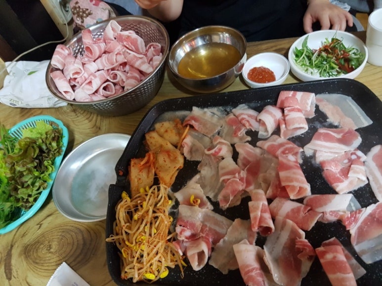 충주대패삼겹살 이미지
