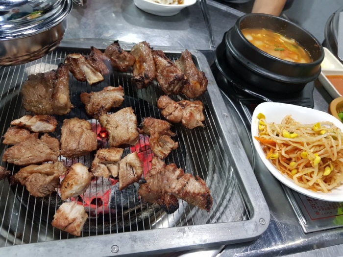 화풍초벌갈비 이미지