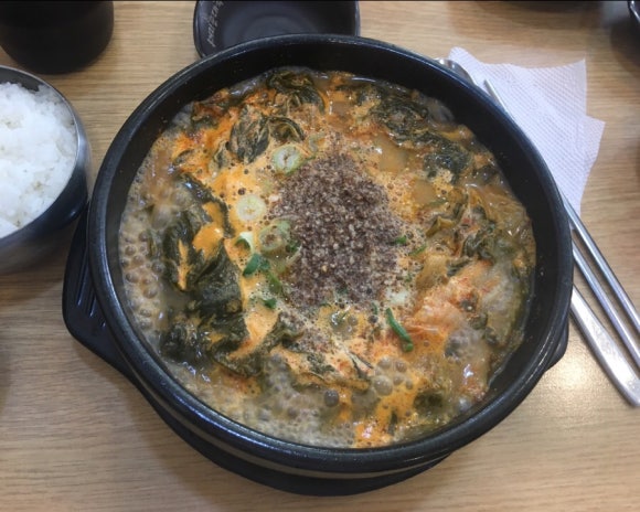 우거지 품은 순대국 이미지