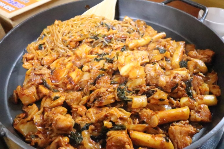 중화호반닭갈비 이미지