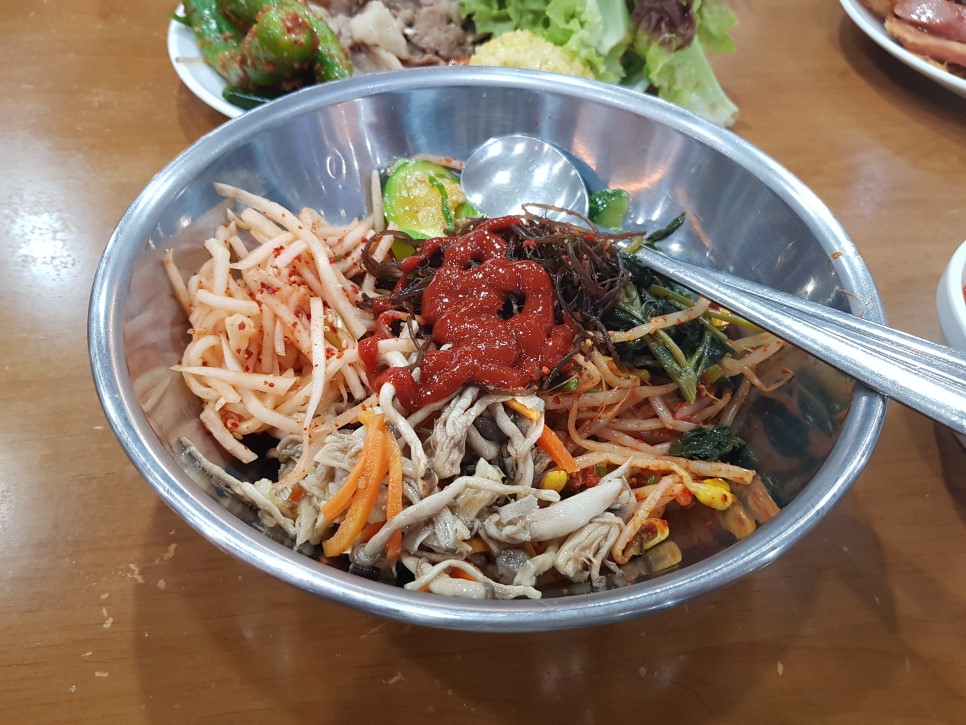 정지간한식뷔페 이미지