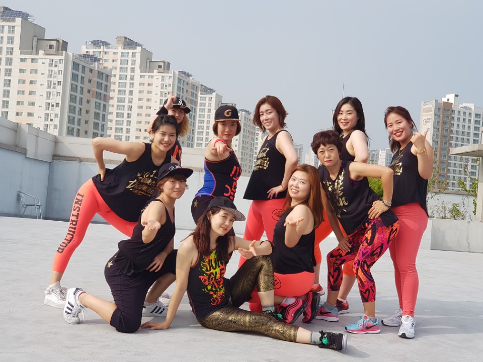 하스줌바피트니스 이미지