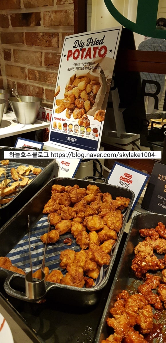 치킨데이(CHICKEN DAY) 이미지