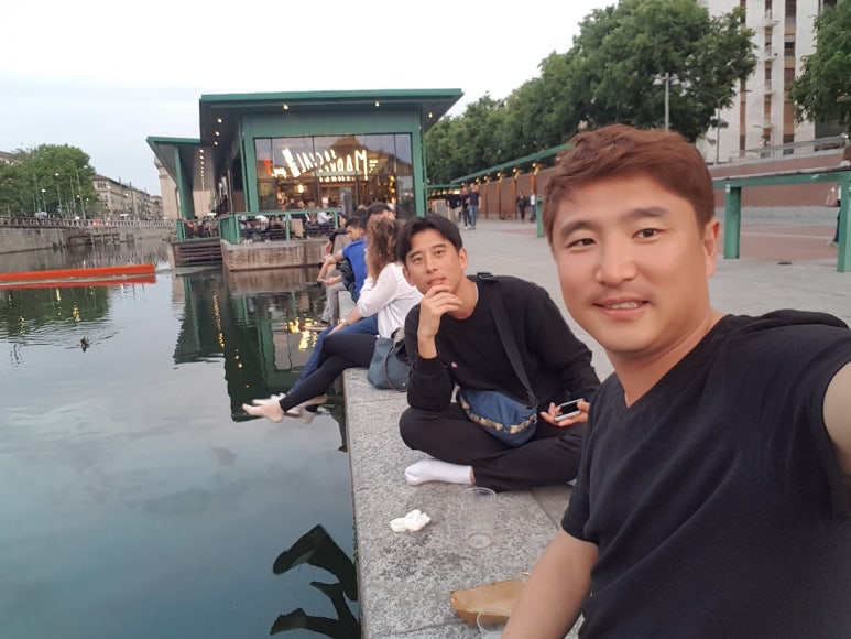 투어앤투어 이미지