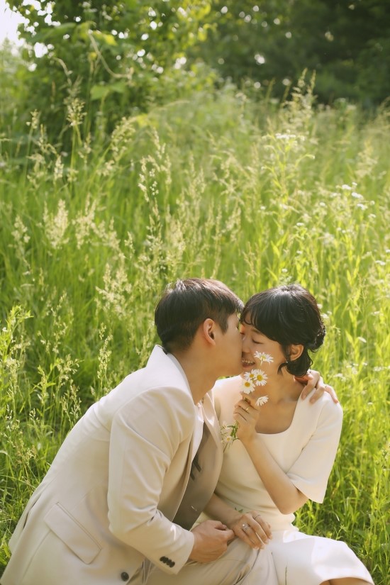 사진찍는더멜 이미지