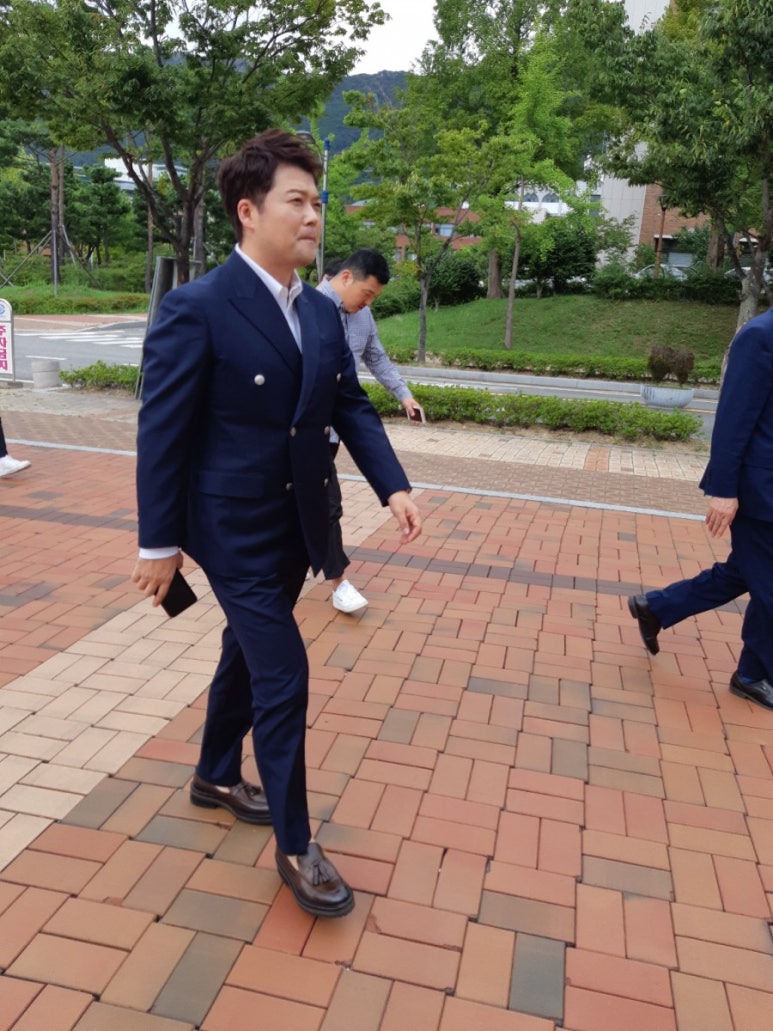 전현 이미지