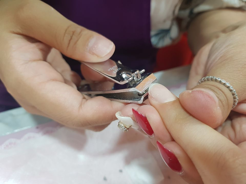 찌니살롱 이미지