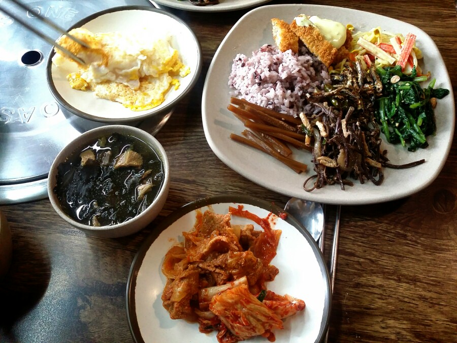 길동한식뷔페 이미지