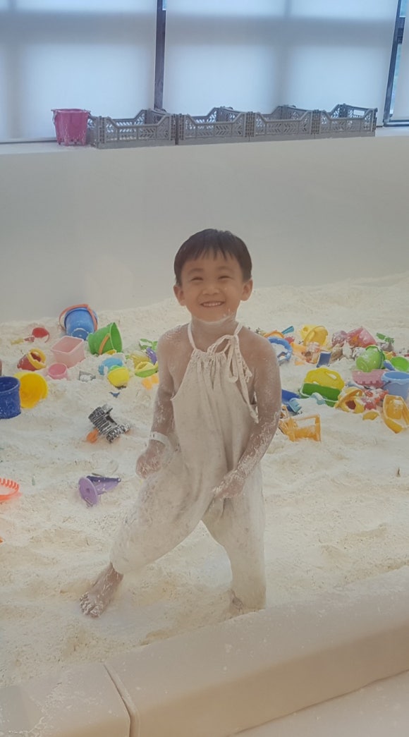 안녕;가루야 이미지