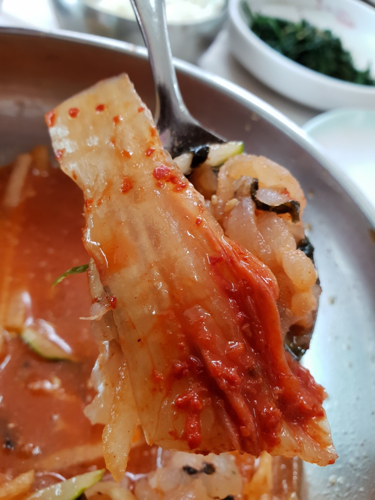 여남횟집 식당 이미지