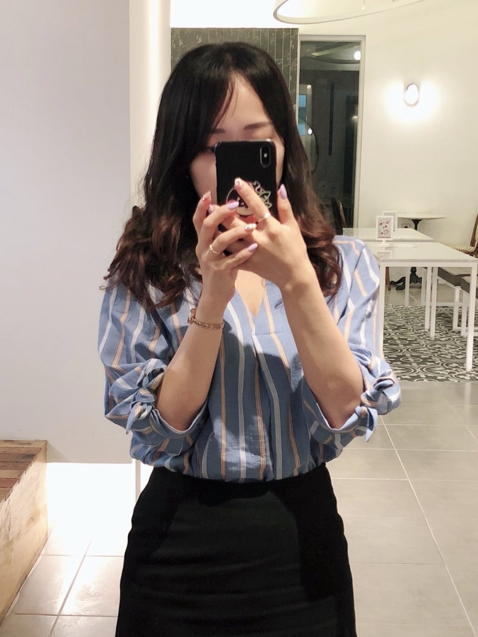 예쁜옷 이미지