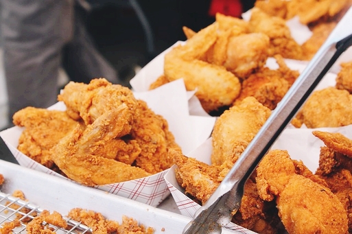 치킨사랑 이미지