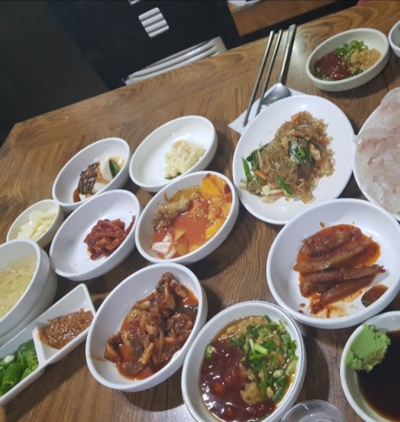 기장산아나고구이 이미지