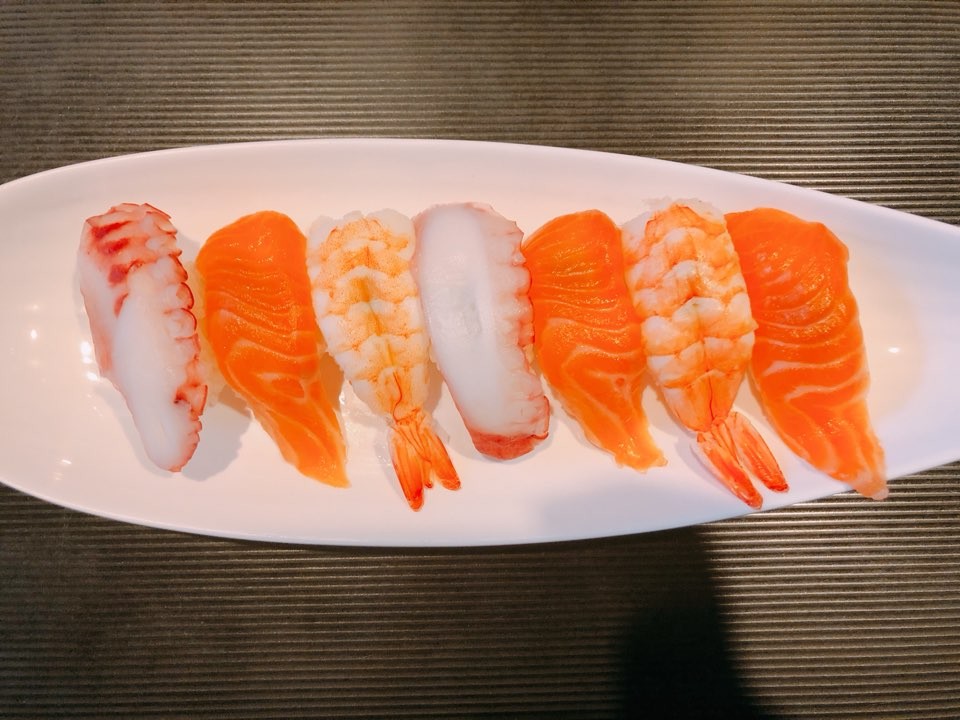 헬로초밥 이미지
