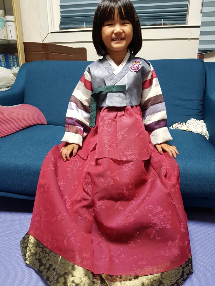 이쁜이한복 이미지