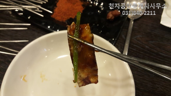 칭따오숯불양꼬치 이미지