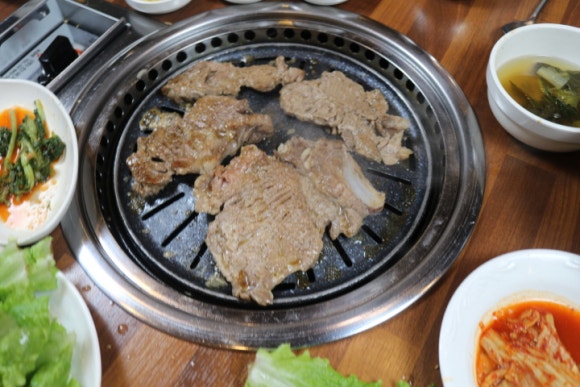 솔가숯불갈비 이미지
