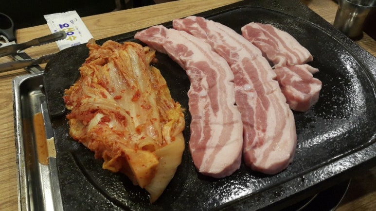 생김치오겹살 이미지