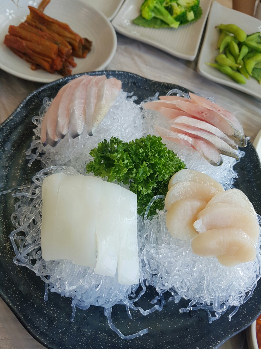 하늘빛창가 이미지