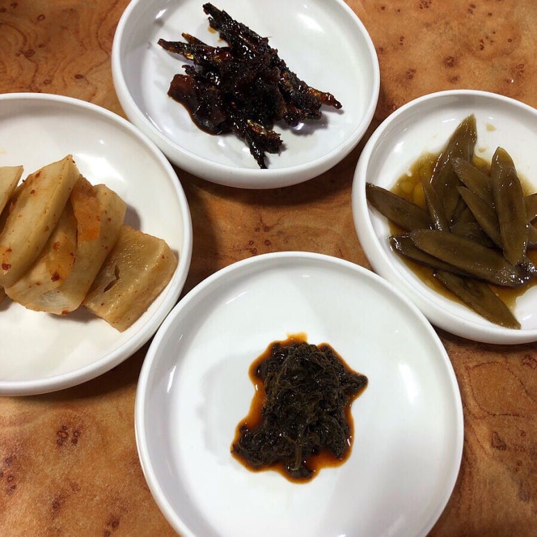 우렁소머리국밥 이미지