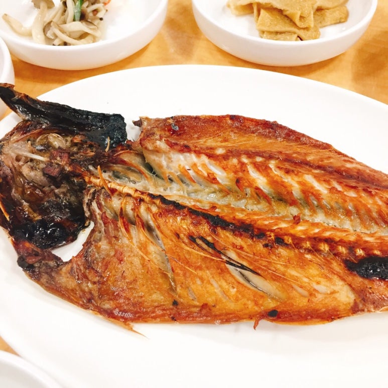 고등어식당 이미지