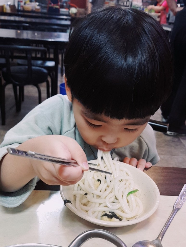 모어분식 이미지