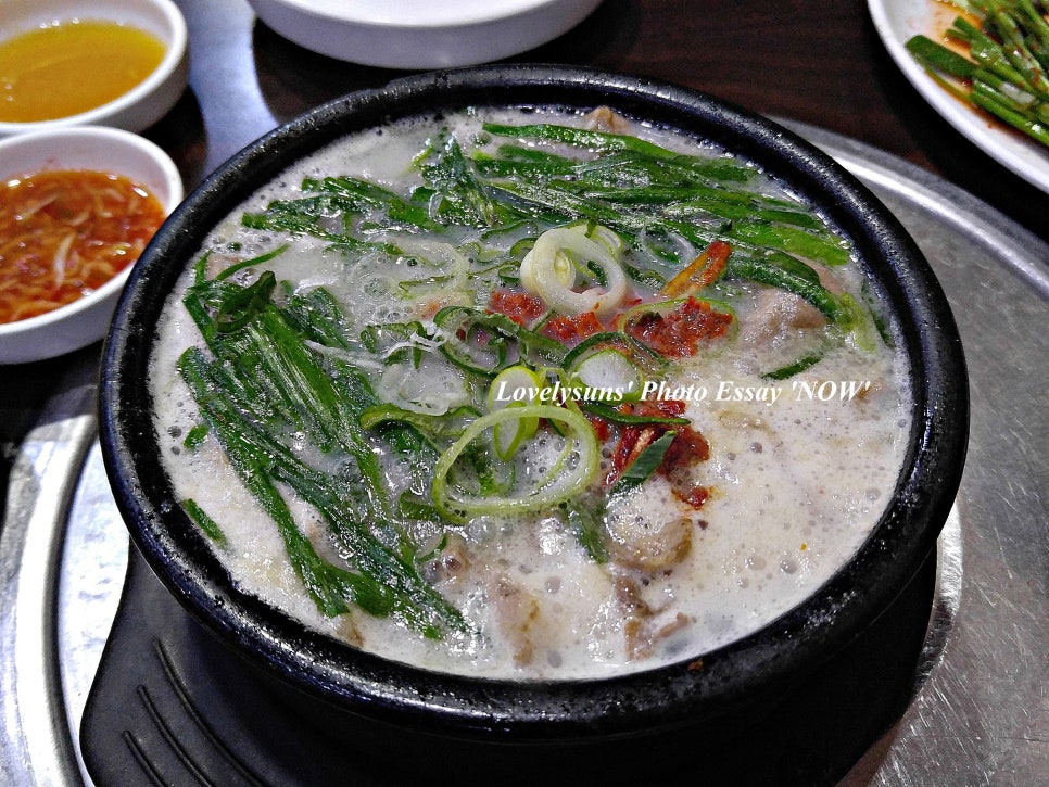 토박이돼지국밥 이미지