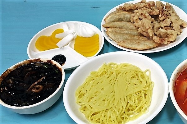 청화반점 이미지