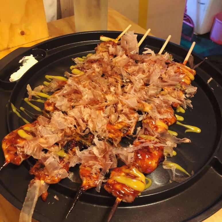 꼬꼬&꿀꿀왕꼬치 이미지