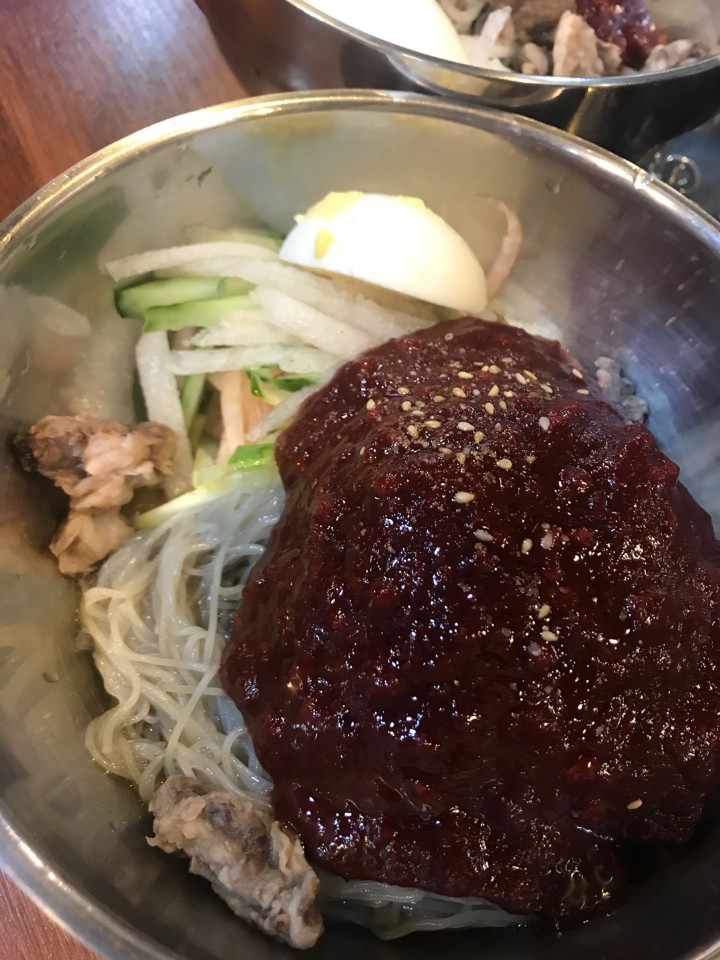 한우갈비의 습격 이미지