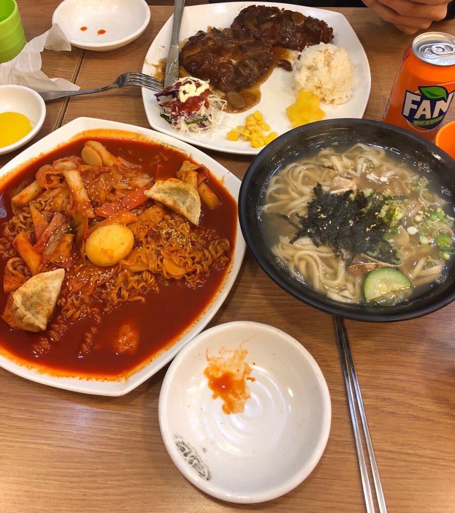강가네손만두칼국수돈까스 이미지