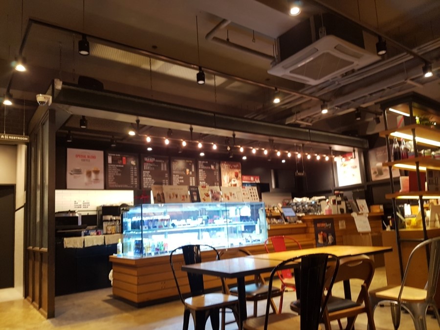 투썸플레이스곽지과물해변점 이미지