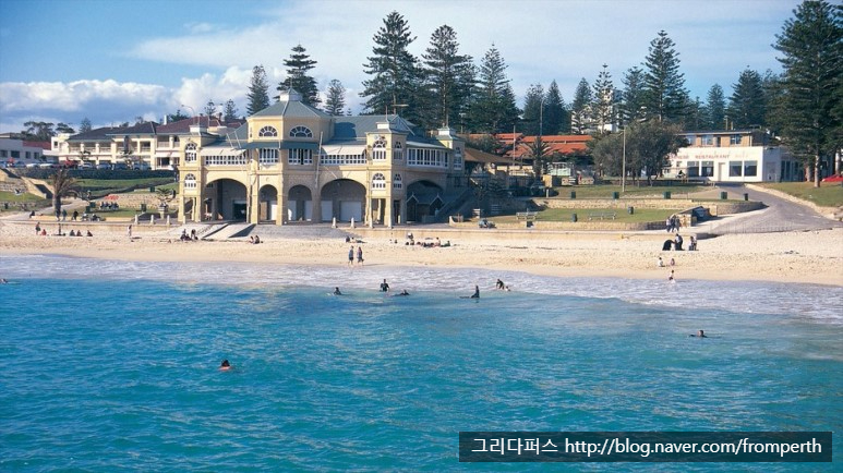 코테슬로(Cottesloe) 이미지