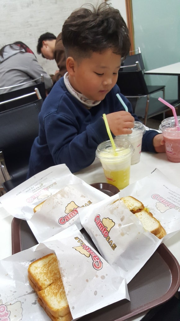 캠토토스트생과일쥬스 이미지