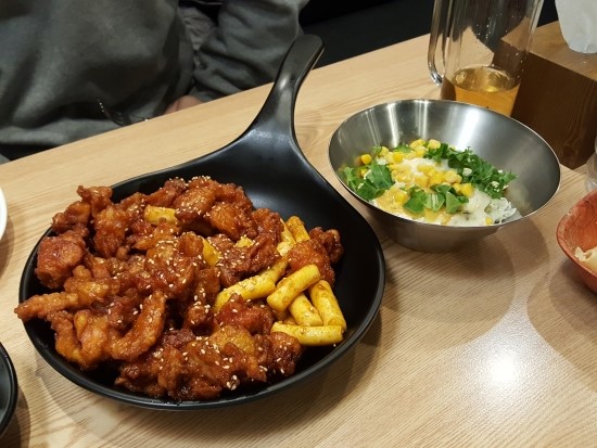 작살치킨 이미지